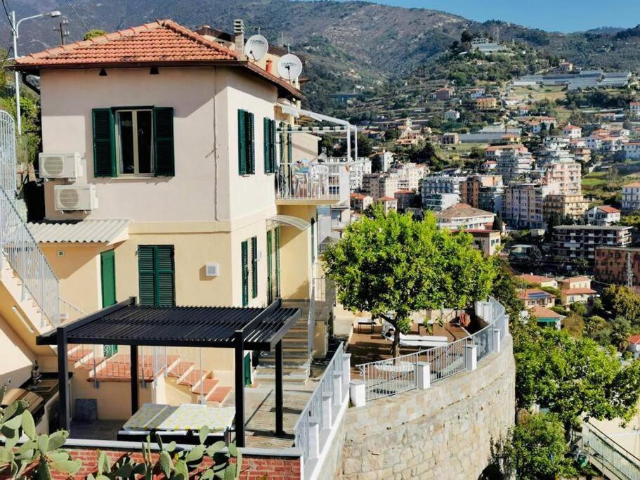 Beautiful Apartment In Sanremo Exterior foto