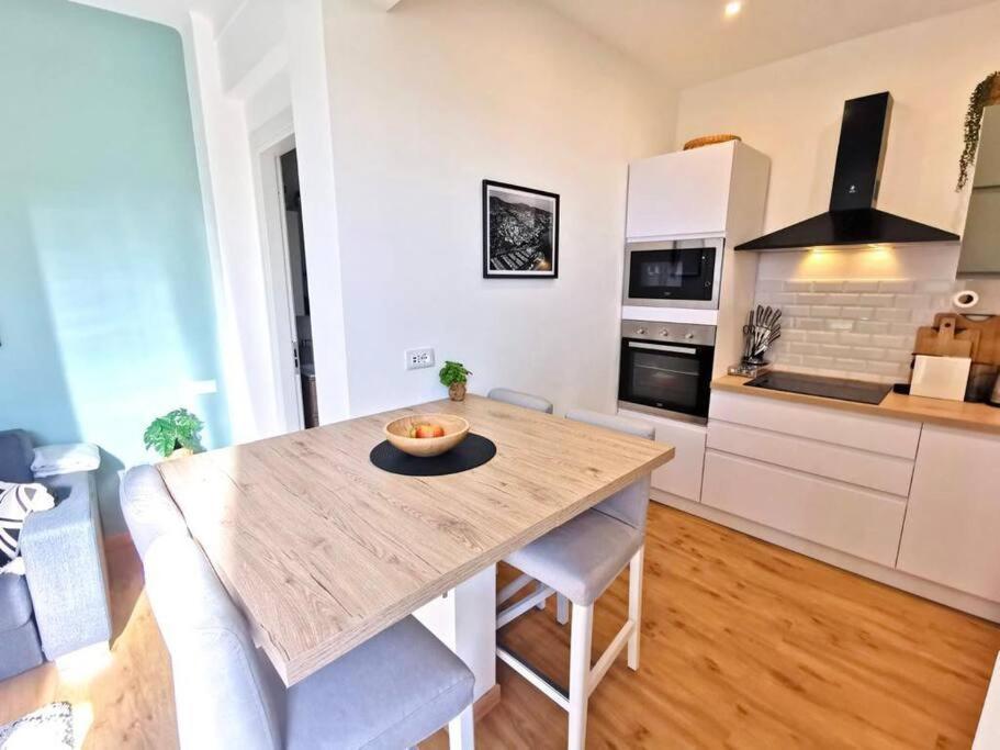Beautiful Apartment In Sanremo Exterior foto