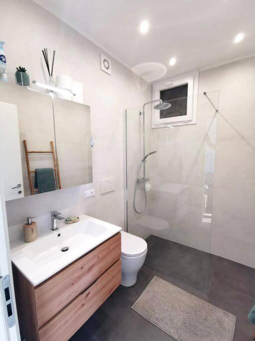 Beautiful Apartment In Sanremo Exterior foto